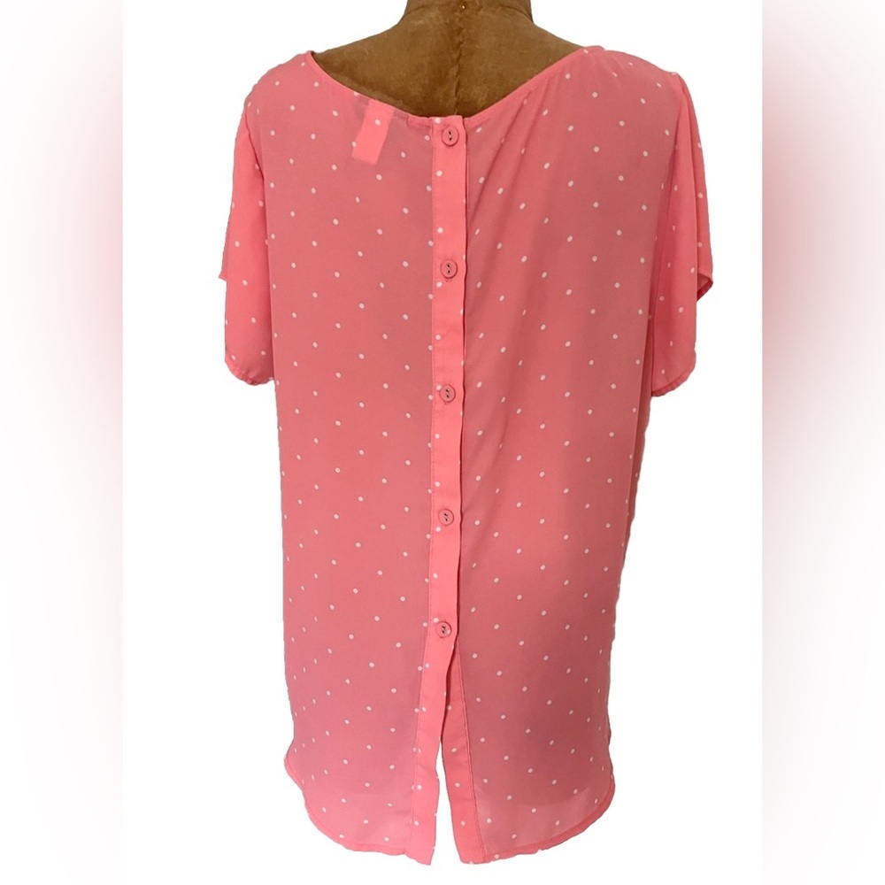 Torrid Pink Dolman Sleeve Blouse with Back Buttoned Detail NWOT 00/M/L - Picture 5 of 9